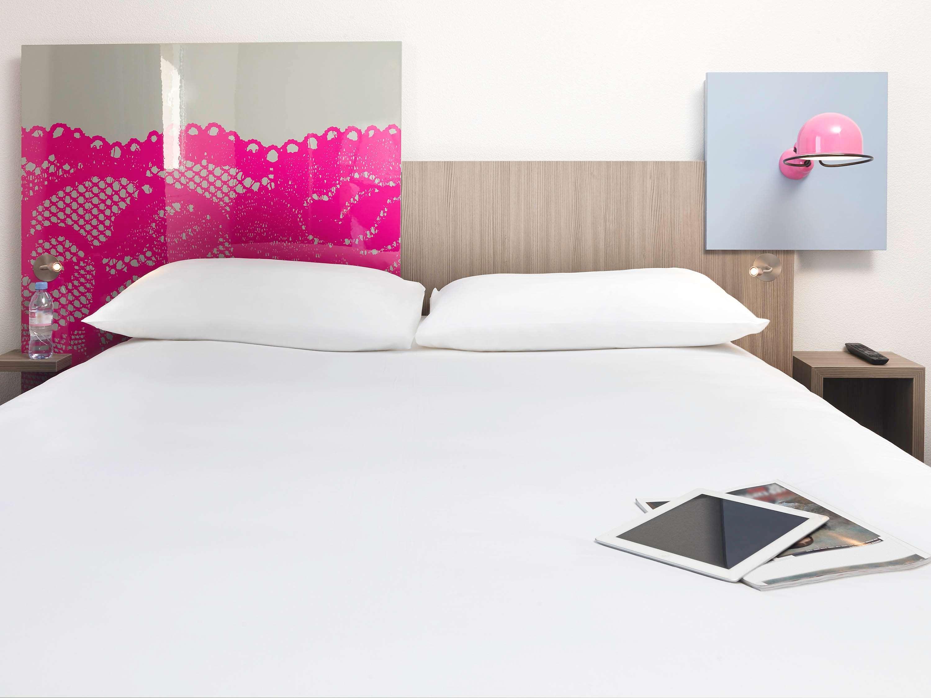 Hotel Ibis Styles Palais Des Congres 3*