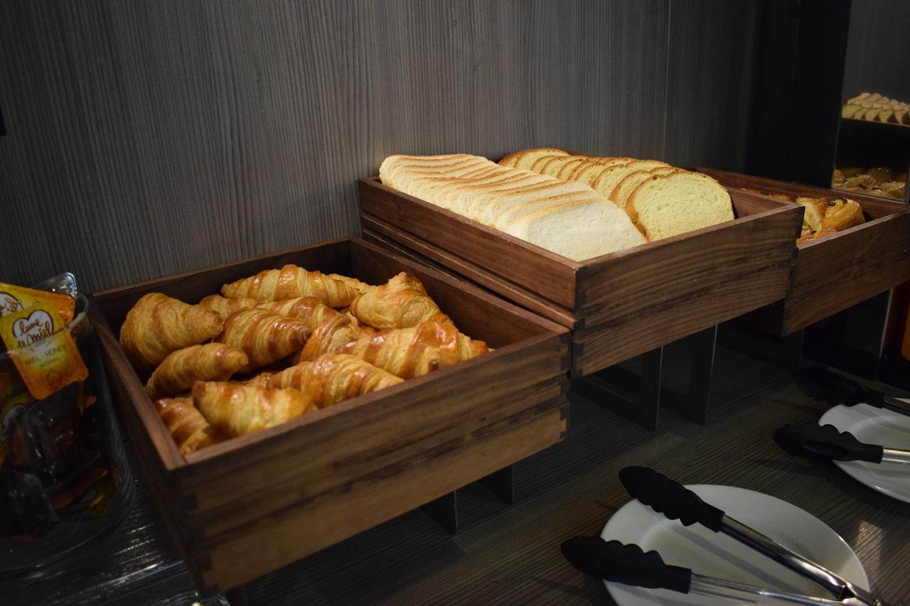 Ibis Styles Palais Des Congres Hotel 3*