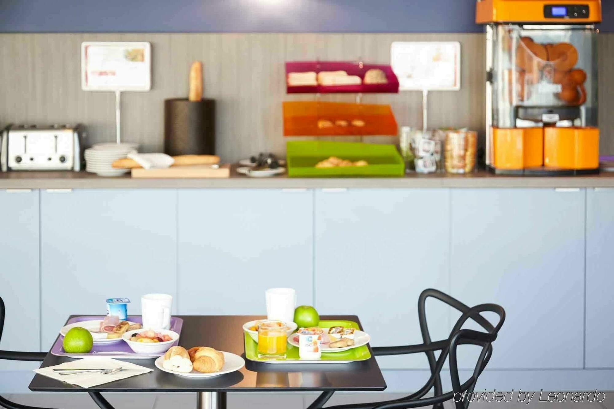Ibis Styles Palais Des Congres Hotel